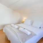 Apartament Les Cygnes - Exceptional Location With View - 3 Bedrooms *