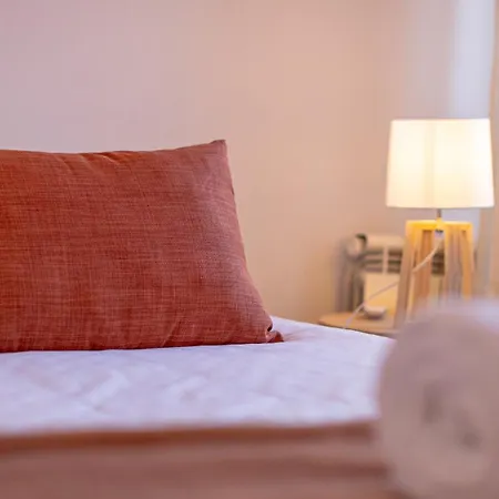 Apartament Les Cygnes - Exceptional Location With View - 3 Bedrooms *