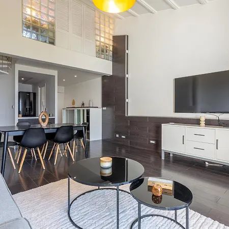 Apartment Les Cygnes - Exceptional Location With View - 3 Bedrooms