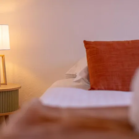 Les Cygnes - Exceptional Location With View - 3 Bedrooms Apartment *