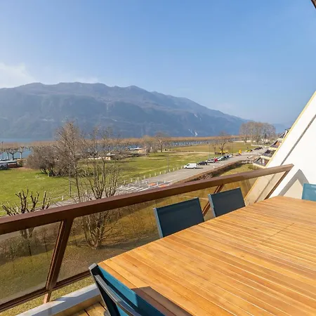 Les Cygnes - Exceptional Location With View - 3 Bedrooms Apartament *